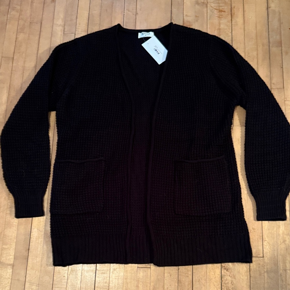 Zena Women's Black Cardigan Sweater